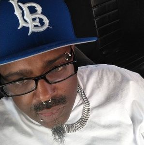 Meet your Posher, Ronel